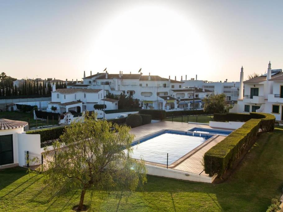 Joia Da Gale House - Pool And Garden & Bbq & Gale Beach Albufeira Exterior photo